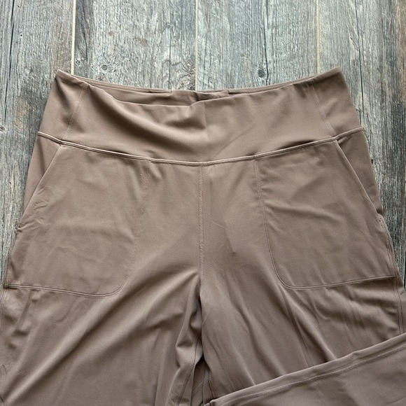 Lululemon align wide leg pant size 20 - Picture 2 of 8